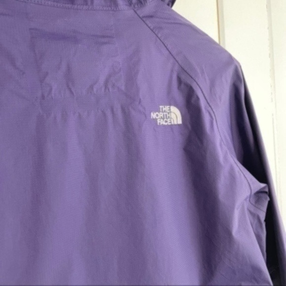 Women's The North Face Venture 2 Jacket - Picture 14 of 15